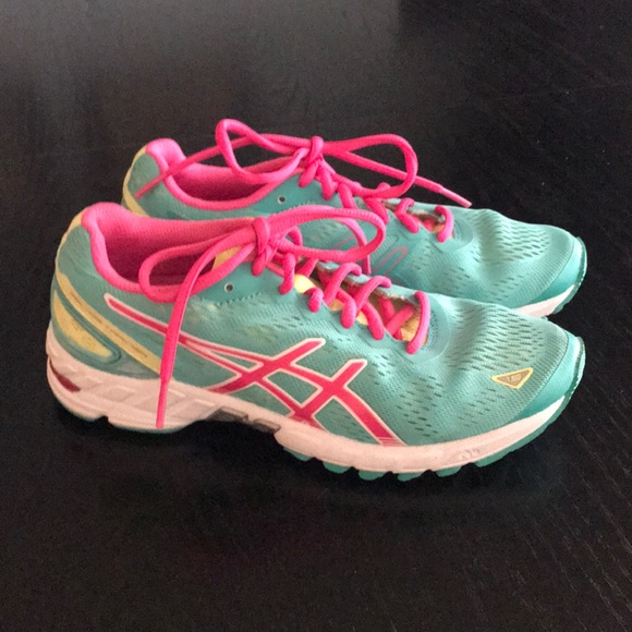 Asics Shoes - NWOT ASICS Sneakers